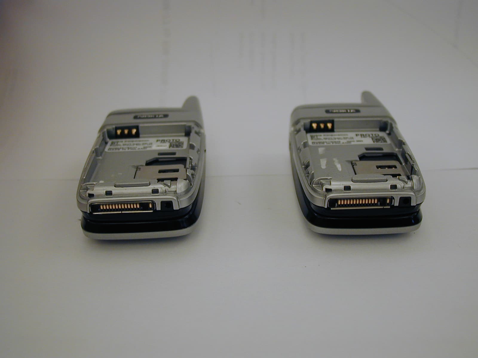 GSM 900/ 1800/ 1900 PCS Phone - FCC ID PPIRM-76 - Microsoft Corporation (4)
