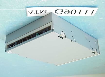 CD-RW DRIVE - FCC ID PPQRW1001 - LITE-ON TECHNOLOGY CORP. (4)