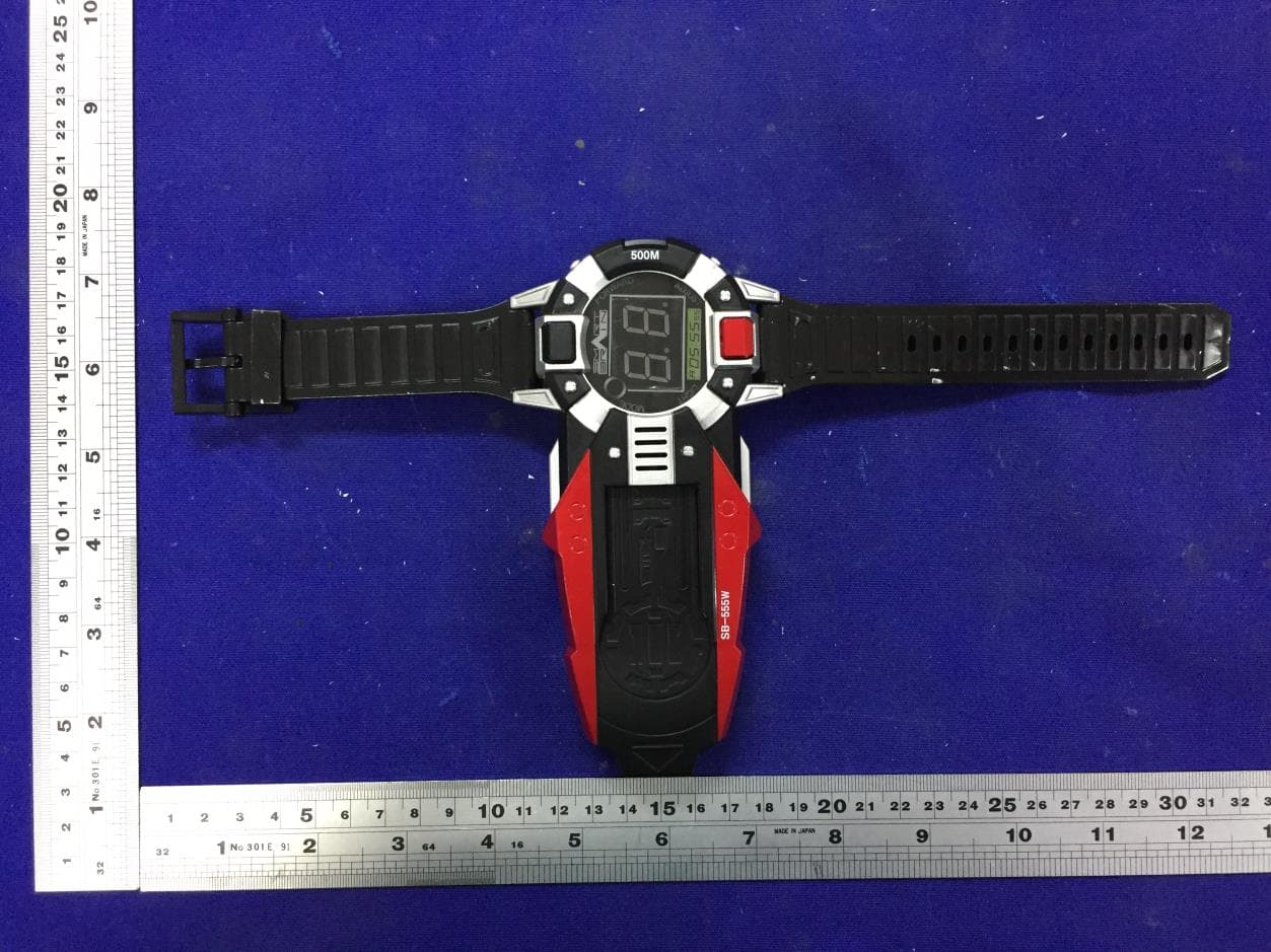 CSM Faiz Gear & Faiz Axel ver.2 - FCC ID PQ3CSMFAIZ4 - BANDAI (SHENZHEN) CO., LTD.