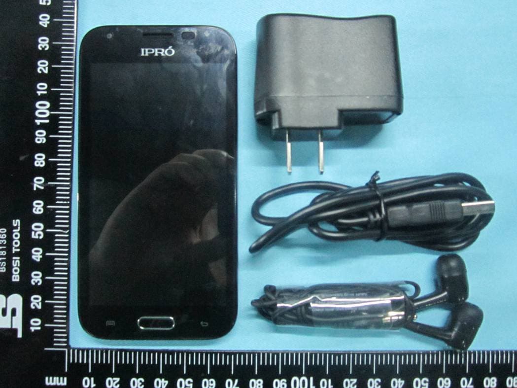 Smart Mobile Phone - FCC ID PQ4IPROA7 - HONG KONG IPRO TECHNOLOGY CO.,LIMITED (3)