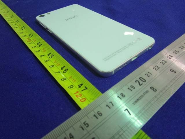Smart Mobile Phone - FCC ID PQ4IPROACROA58 - HONG KONG IPRO TECHNOLOGY CO.,LIMITED (4)