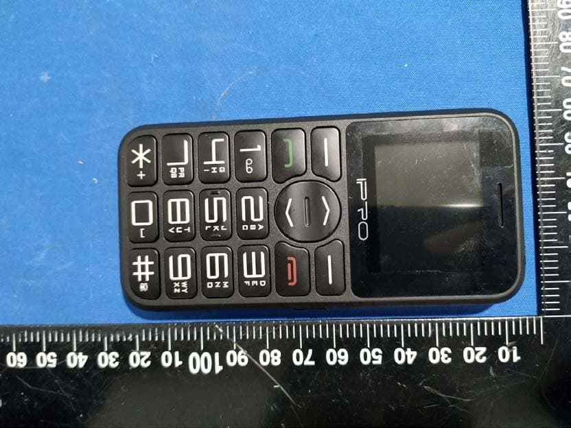 Mobile Phone - FCC ID PQ4IPROF183 - HONG KONG IPRO TECHNOLOGY CO.,LIMITED (5)