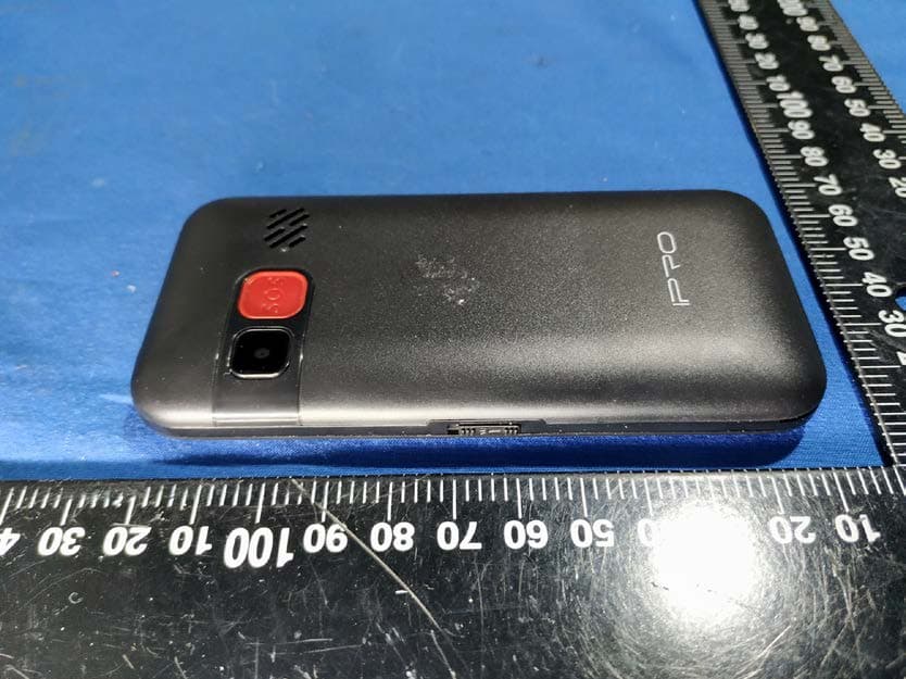 Mobile Phone - FCC ID PQ4IPROF183 - HONG KONG IPRO TECHNOLOGY CO.,LIMITED (3)
