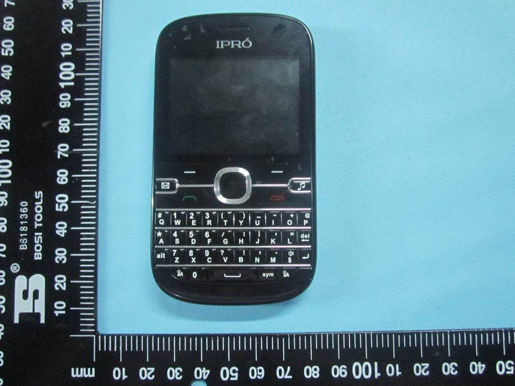 GSM Mobile Phone - FCC ID PQ4IPROI5233 - HONG KONG IPRO TECHNOLOGY CO.,LIMITED (4)