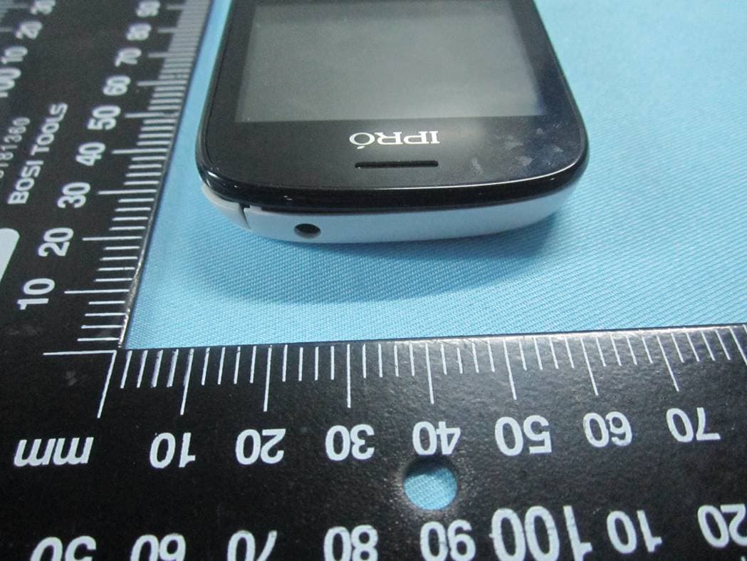 GSM Mobile Phone - FCC ID PQ4IPROI5233 - HONG KONG IPRO TECHNOLOGY CO.,LIMITED (2)