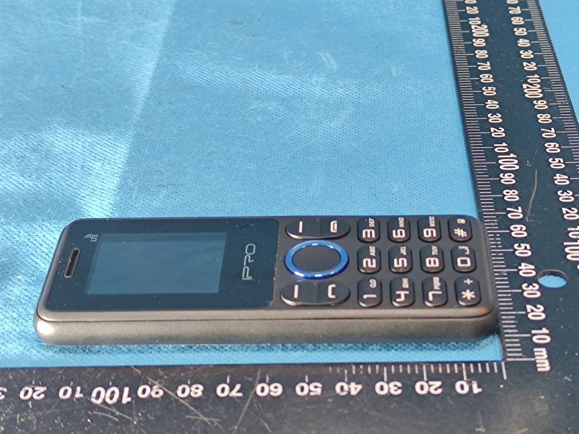 Mobile Phone - FCC ID PQ4IPROK5 - HONG KONG IPRO TECHNOLOGY CO.,LIMITED (3)