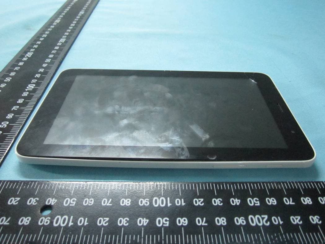 TABLET - FCC ID PQ4IPROMEGA - HONG KONG IPRO TECHNOLOGY CO.,LIMITED (3)