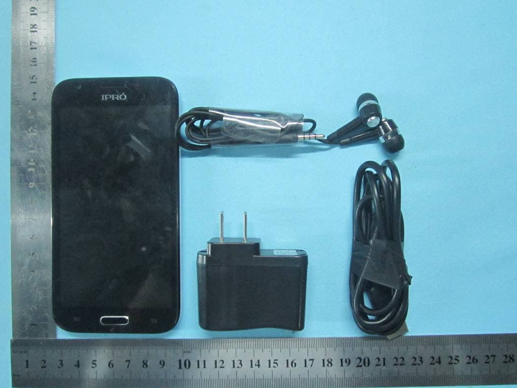 GSM Mobile Phone - FCC ID PQ4IPROV5 - HONG KONG IPRO TECHNOLOGY CO.,LIMITED (3)