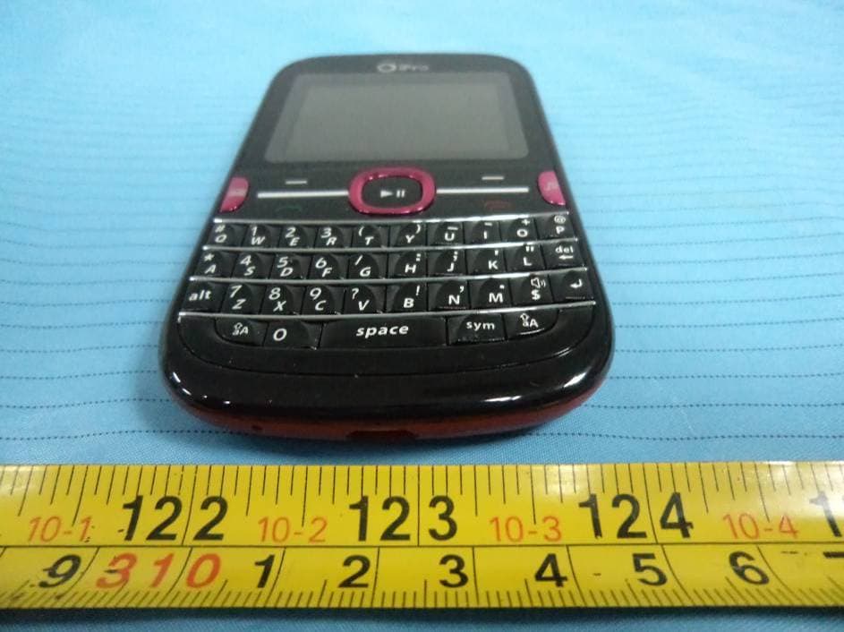 GSM Mobile Phone - FCC ID PQ4IPROVENUSL - HONG KONG IPRO TECHNOLOGY CO.,LIMITED (5)
