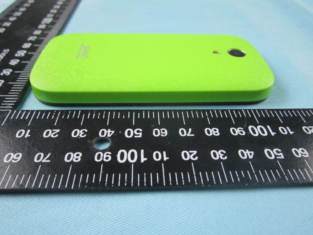 Smart Mobile Phone - FCC ID PQ4IPROWAVE35 - HONG KONG IPRO TECHNOLOGY CO.,LIMITED (3)