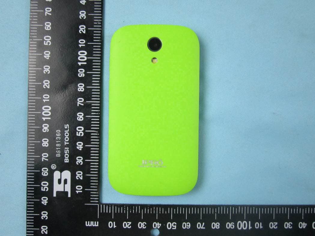 Smart Mobile Phone - FCC ID PQ4IPROWAVE35 - HONG KONG IPRO TECHNOLOGY CO.,LIMITED (4)