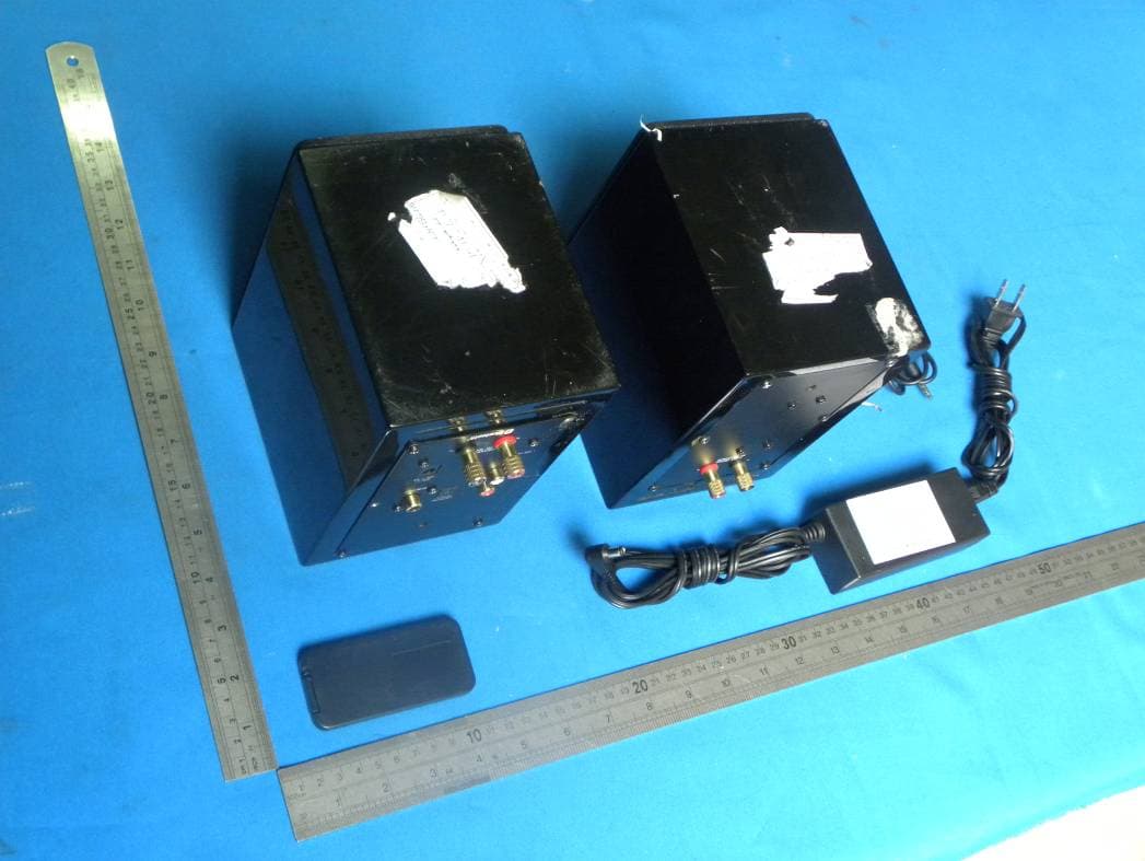Bluetooth Active Speaker - FCC ID PQA-WBT30 - Jam Industries Ltd (2)