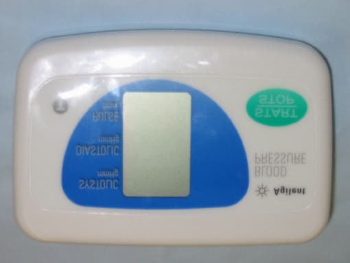 Home Blood Pressure Transmitter - FCC ID PQCM3815A2 - Philips Medical Systems North America Co. (2)