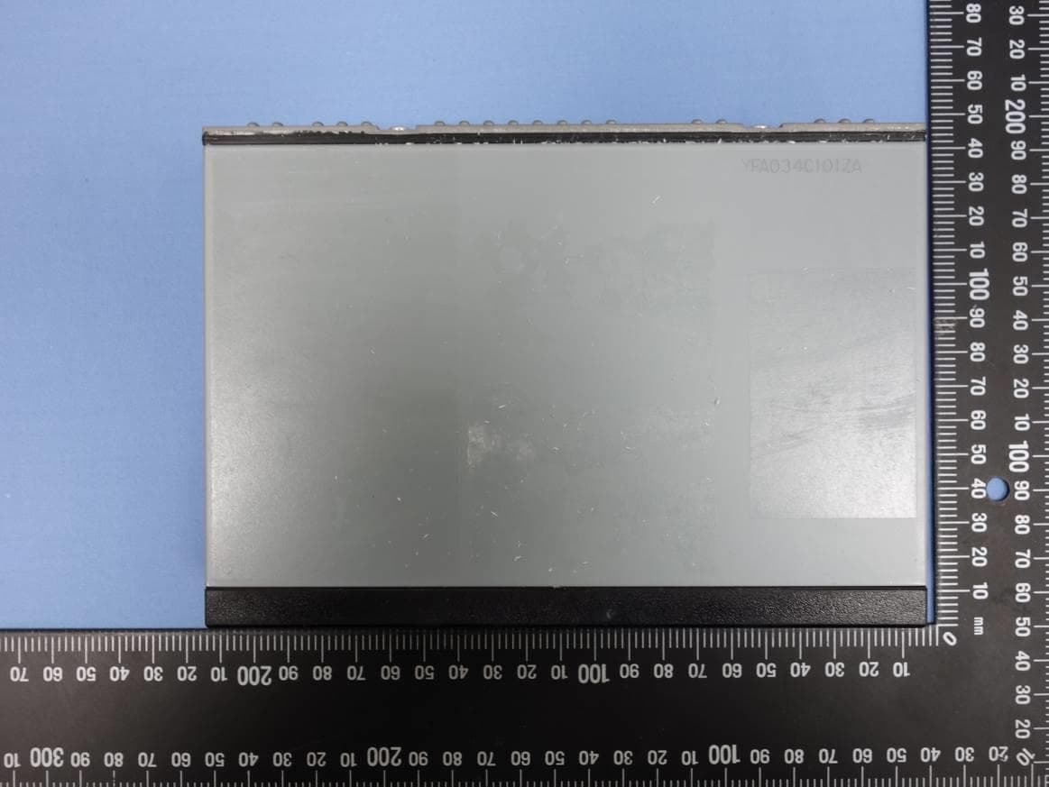 RADIO BOX - FCC ID PQMCRM02 - Caterpillar, Inc. (3)