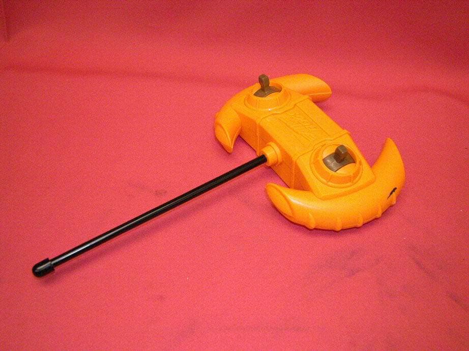 RC Car - FCC ID PQN14125TX2701 - Spin Master Toys Far East Ltd. (4)