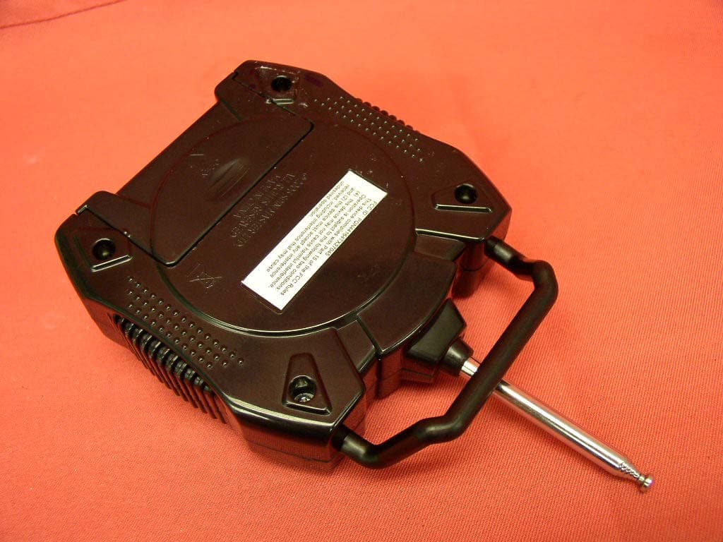 RC Helicopter - FCC ID PQN44164TX27045 - Spin Master Toys Far East Ltd. (2)