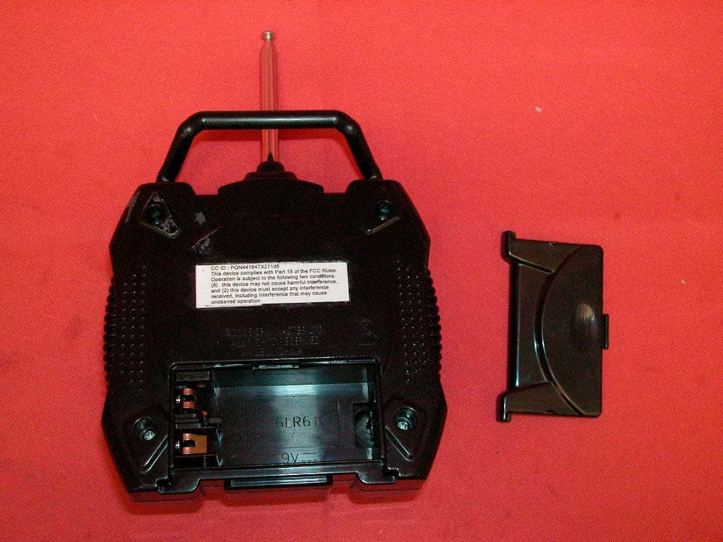 RC Helicopter - FCC ID PQN44164TX27195 - Spin Master Toys Far East Ltd. (2)