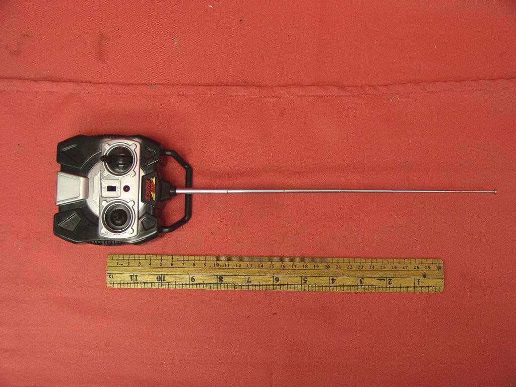RC Helicopter - FCC ID PQN44164TX27195 - Spin Master Toys Far East Ltd. (4)