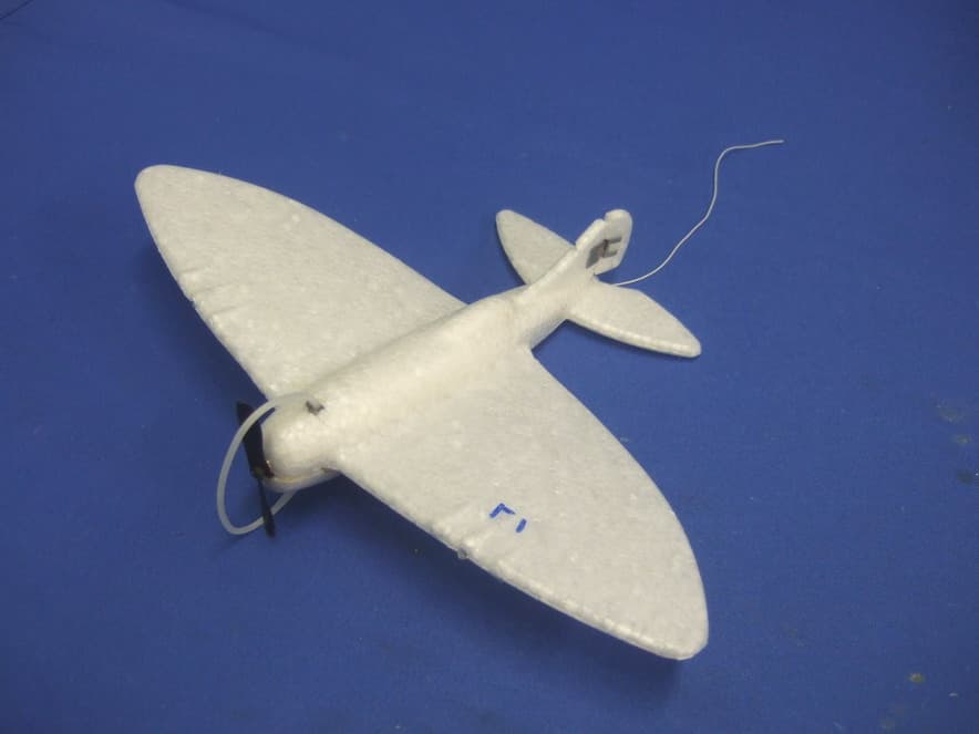 RC Airplane - FCC ID PQN44308RX49 - Spin Master Toys Far East Ltd. (4)