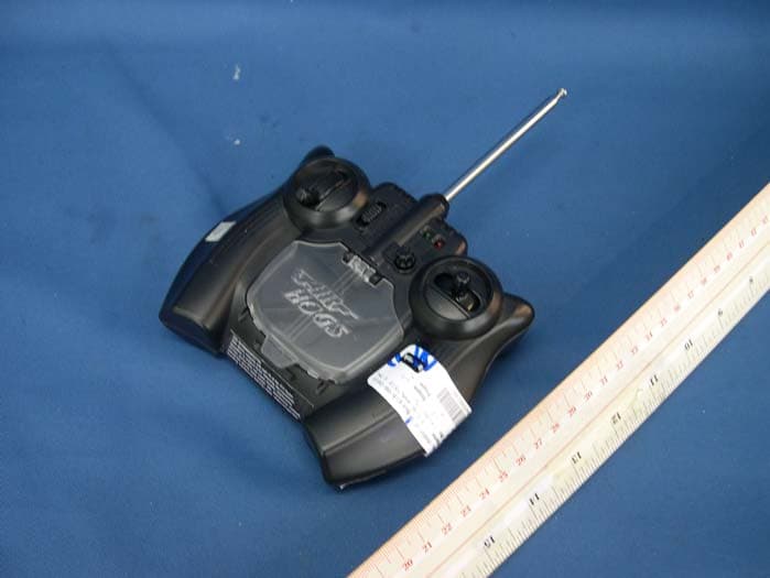 F14 Tomcat - FCC ID PQN44354TX27145 - Spin Master Toys Far East Ltd.