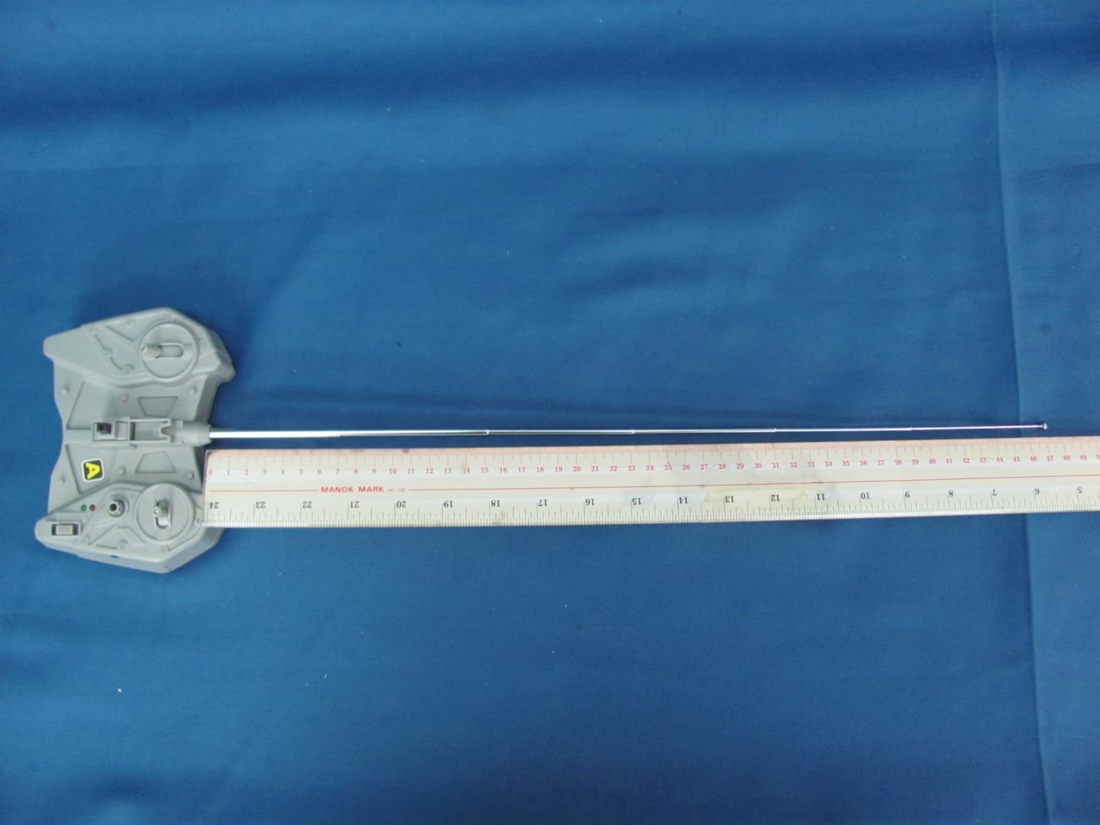ARH Jet Set II - FCC ID PQN44398TX27145 - Spin Master Toys Far East Ltd. (3)