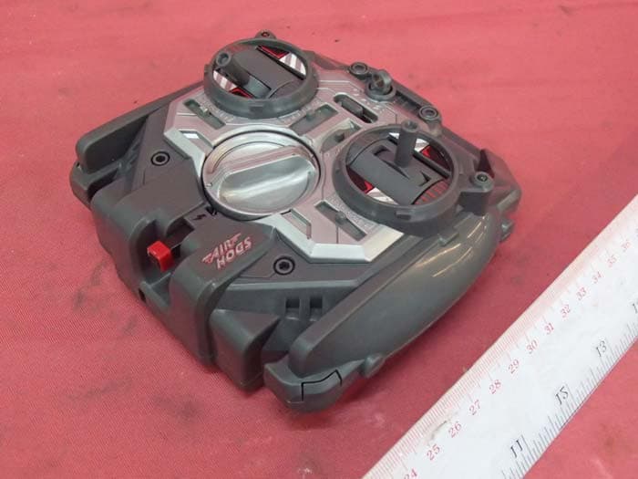 ARH RDC Helix X4 Quad-Copter - FCC ID PQN44438TX2G4 - Spin Master Toys Far East Ltd. (2)