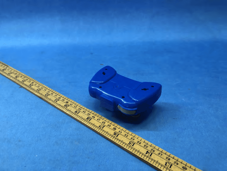 AirHogs Jump Fury Control - FCC ID PQN44648TX2G4 - Spin Master Toys Far East Ltd. (2)