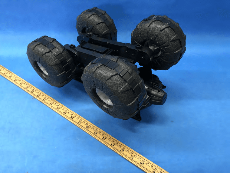 All Terrain Batmobile Control - FCC ID PQN67856RX2G4 - Spin Master Toys Far East Ltd.