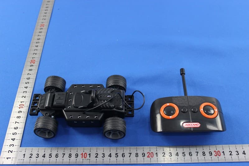 MEC ELT RC Racer CN GML 3pk M02 - FCC ID PQN91780TX27145 - Spin Master Toys Far East Ltd.