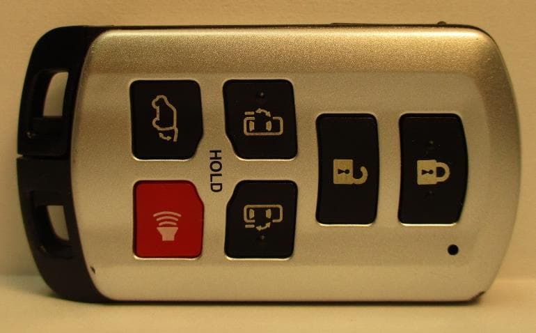 315 MHz Keyfob Transmitter - FCC ID PQTDORM42 - Dorman Products, Inc.