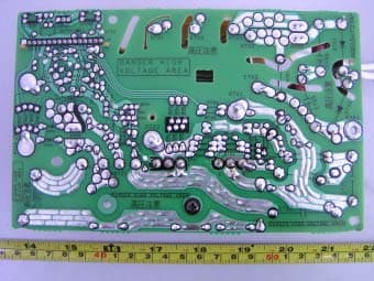 Microwave Oven - FCC ID PR463792X - Whirlpool Microwave Products Development Limited. (1)