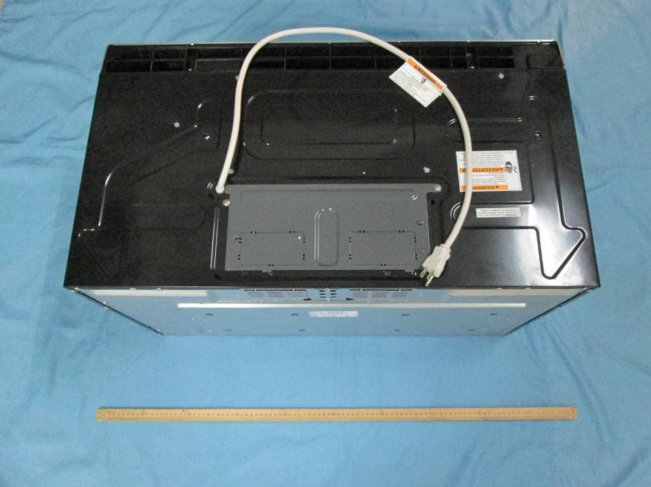 Microwave Oven - FCC ID PR4ACU3FC519 - Whirlpool Microwave Products Development Limited. (2)