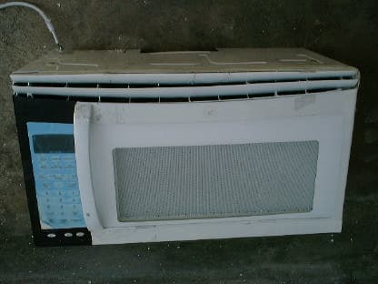 Microwave Oven - FCC ID PR4GH8185 - Whirlpool Microwave Products Development Limited.