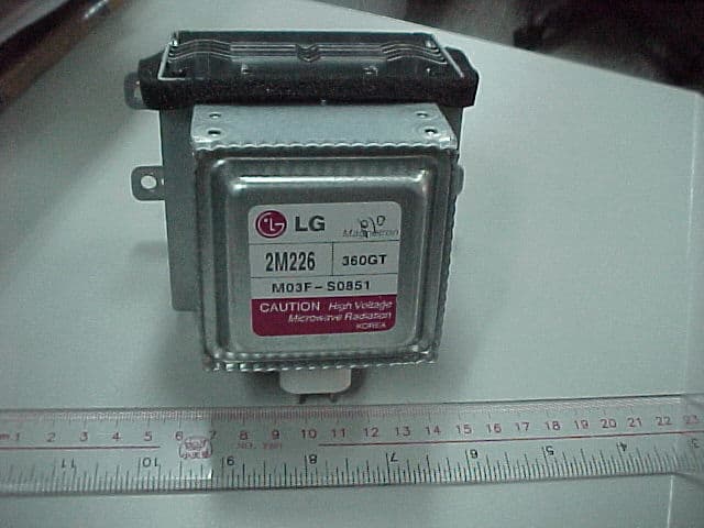 Microwave Oven - FCC ID PR4MH3184Y - Whirlpool Microwave Products Development Limited. (2)