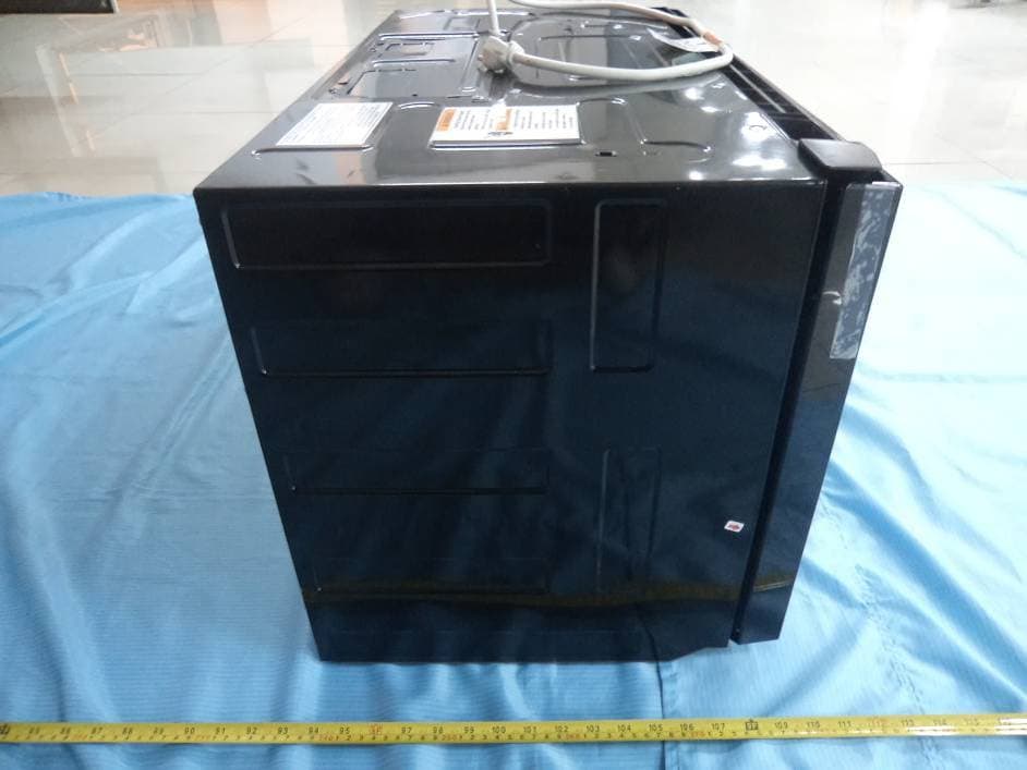 Microwave Oven - FCC ID PR4RED299P2Y - Whirlpool Microwave Products Development Limited. (4)