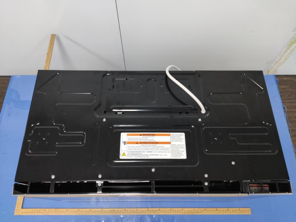 Household microwave oven - FCC ID PR4TANGO130X - Whirlpool Microwave Products Development Limited. (2)