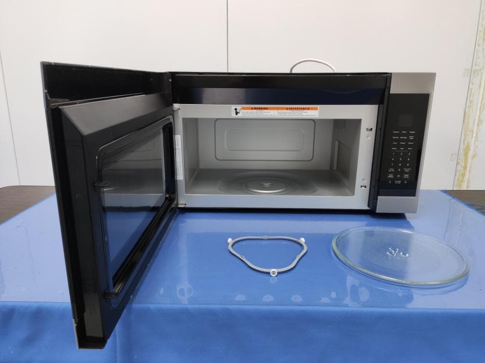 Household microwave oven - FCC ID PR4TANGO130X - Whirlpool Microwave Products Development Limited. (3)
