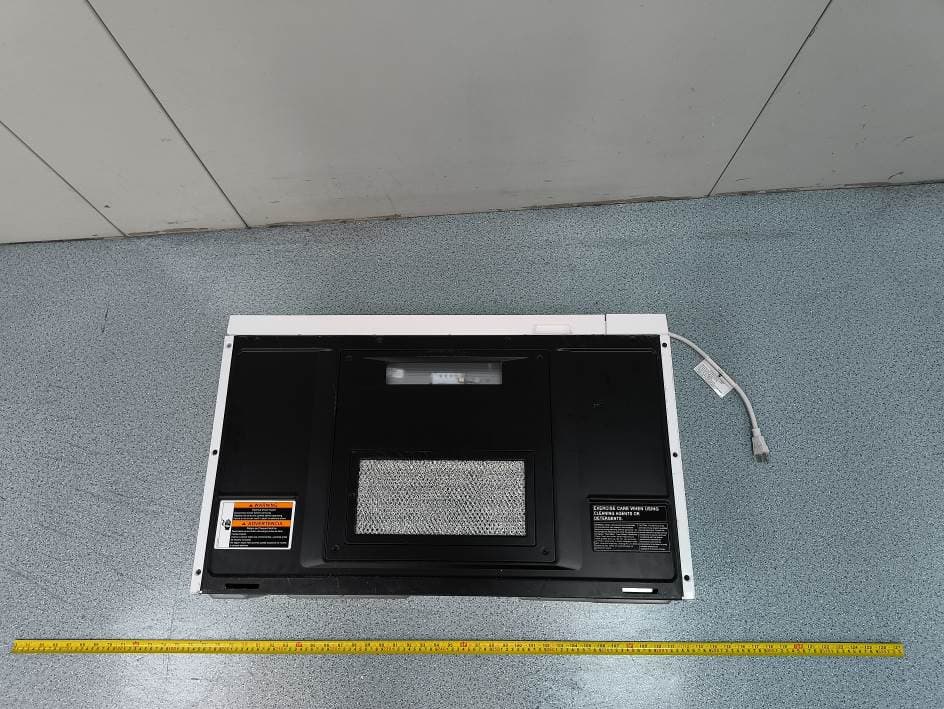 Household microwave oven - FCC ID PR4TANGO35011Y - Whirlpool Microwave Products Development Limited. (2)