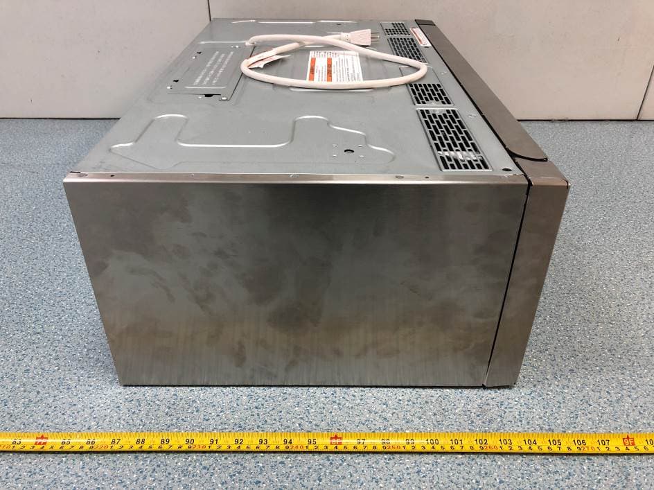 Household microwave oven - FCC ID PR4TANGOLP55011Y - Whirlpool Microwave Products Development Limited. (3)