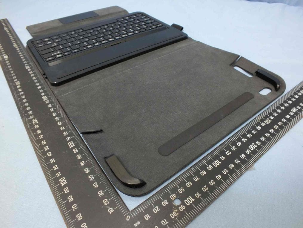 HP ElitePad Bluetooth Keyboard Case - FCC ID PRDKB24 - Acrox Technologies Co., Ltd.