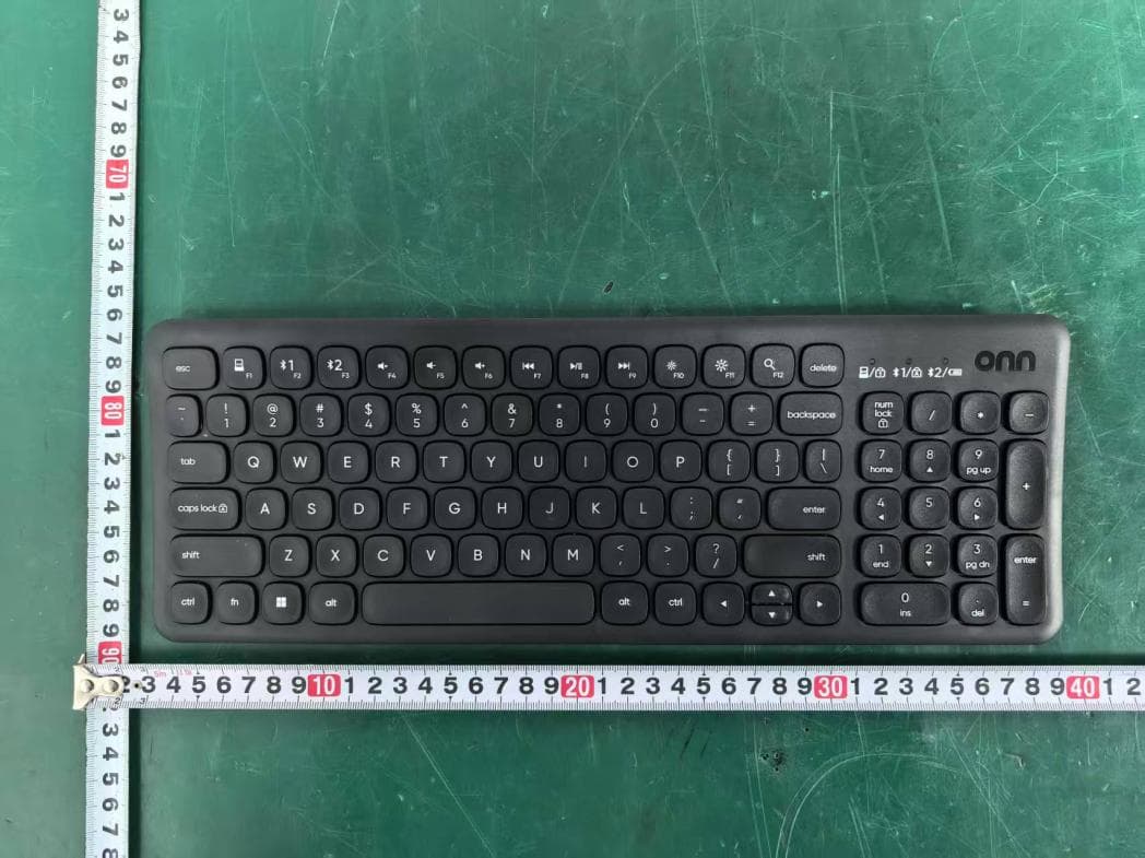 Multi Device Keyboard - FCC ID PRDKB70 - Acrox Technologies Co., Ltd.