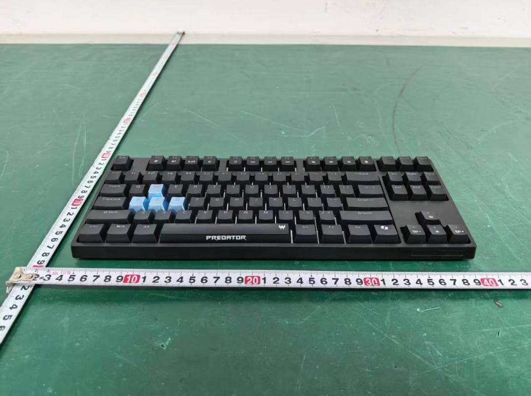 Gaming Keyboard - FCC ID PRDKB73 - Acrox Technologies Co., Ltd. (4)