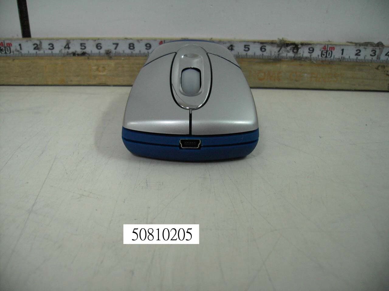 RF Optical Mouse - FCC ID PRDMO10050812 - Acrox Technologies Co., Ltd. (5)