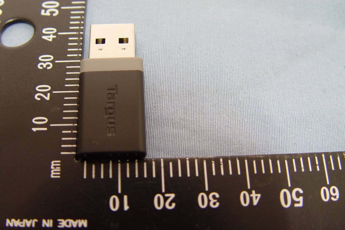 Wireless dongle - FCC ID PRDMUWIRTRE03 - Acrox Technologies Co., Ltd.