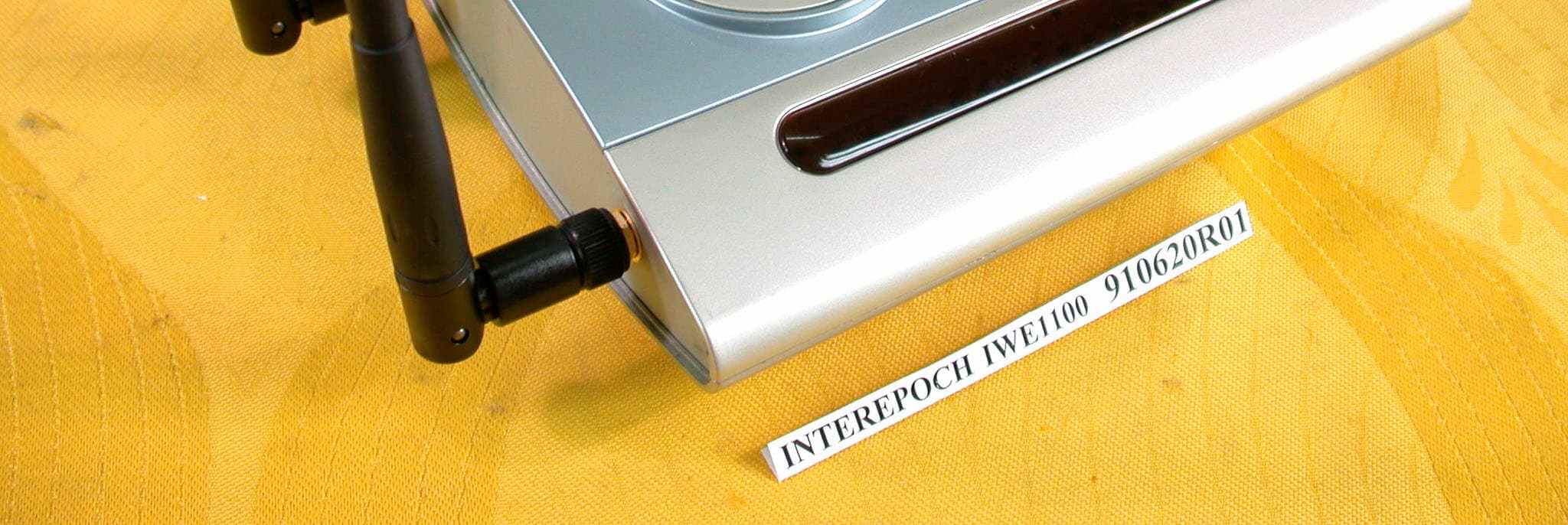 Wireless Internet Access Server Appliance - FCC ID PRL-IWE1100 - Interepoch Technology, Inc. (3)