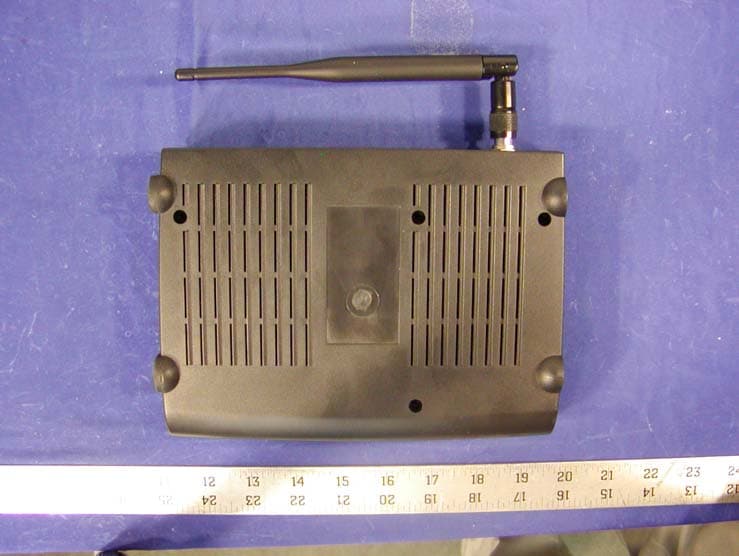 802.11b Wireless LAN Router - FCC ID PT2AG2000S - Arescom, Inc.