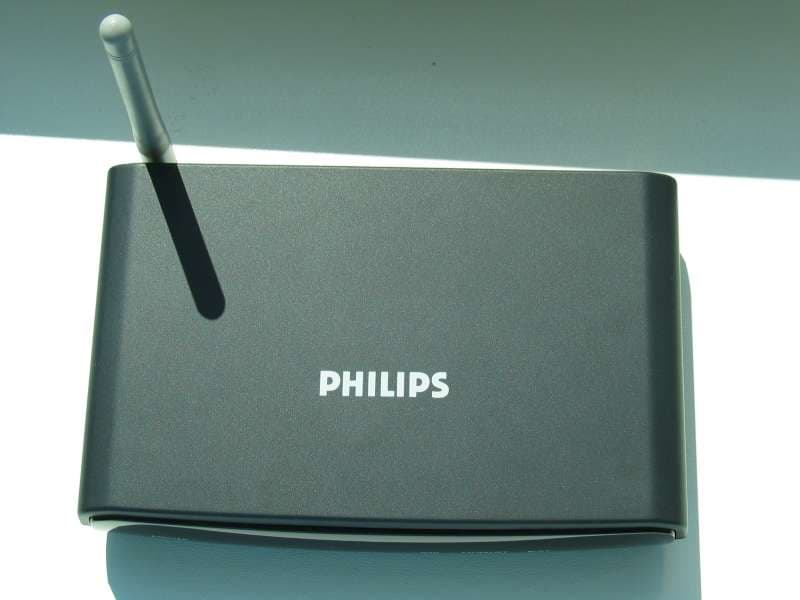 WLAN Transmitter - FCC ID PT5RFX9400 - Philips Consumer Lifestyle (2)