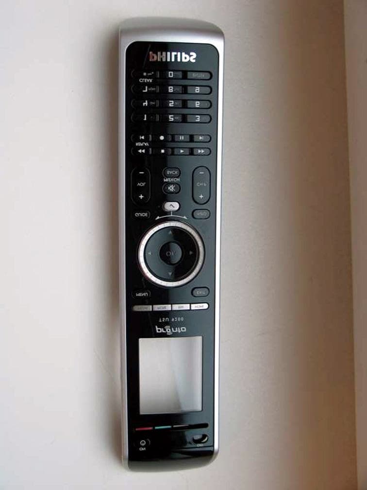 Wireless Remote Control - FCC ID PT5TSU9200 - Philips Consumer Lifestyle