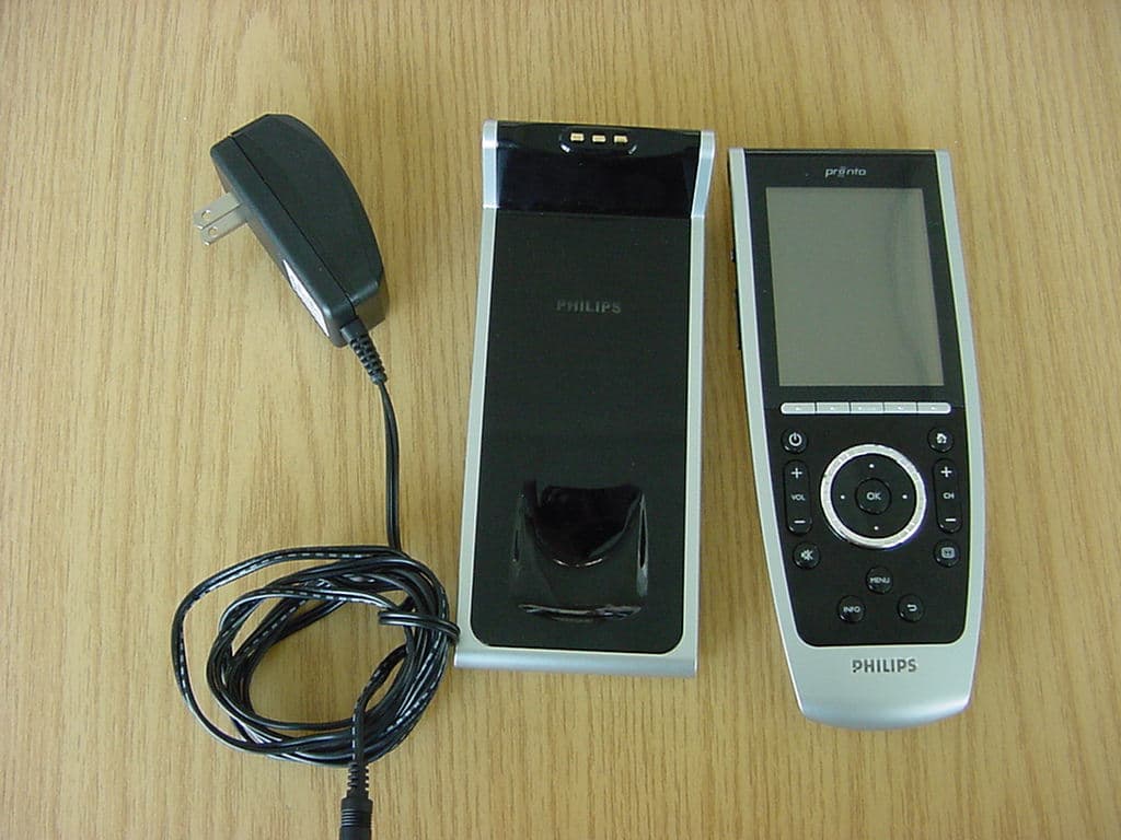 WLAN Remote Control - FCC ID PT5TSU9400 - Philips Consumer Lifestyle