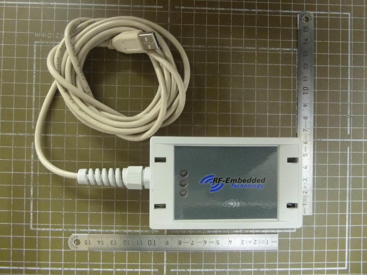 UHF RFID Reader - FCC ID PTSPURDTR100U - RF-Embedded GmbH